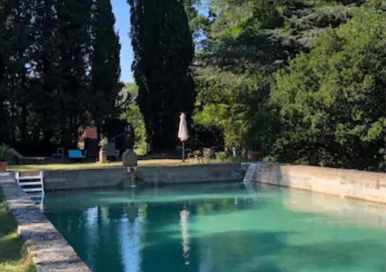 La Féraude - Pays D'aix En Provence Bed & Breakfast Gardanne